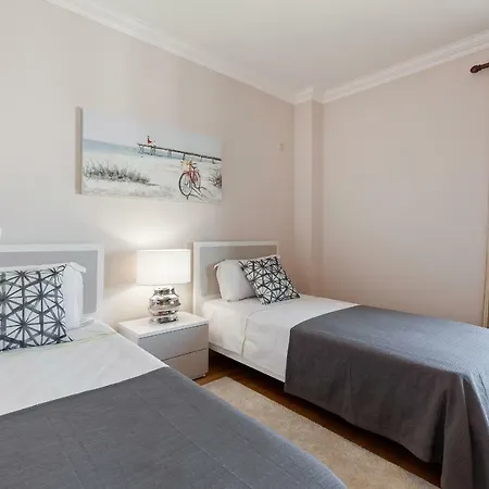 Big Sunny Terrace 2bd Apart Parque Nacoes-lisbon Lisbon