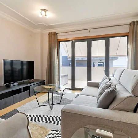 Big Sunny Terrace 2bd Apart Parque Nacoes-lisbon