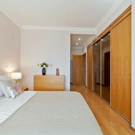 Апартаменты Big Sunny Terrace 2bd Apart Parque Nacoes-lisbon