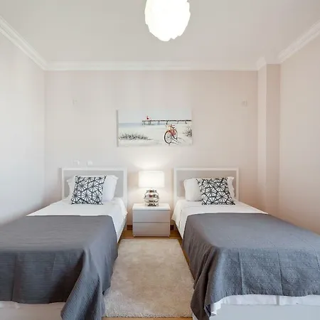 Big Sunny Terrace 2bd Apart Parque Nacoes-lisbon * Lisbon
