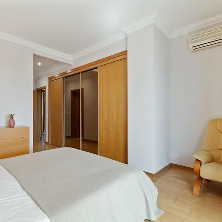 Апартаменты Big Sunny Terrace 2bd Apart Parque Nacoes-lisbon